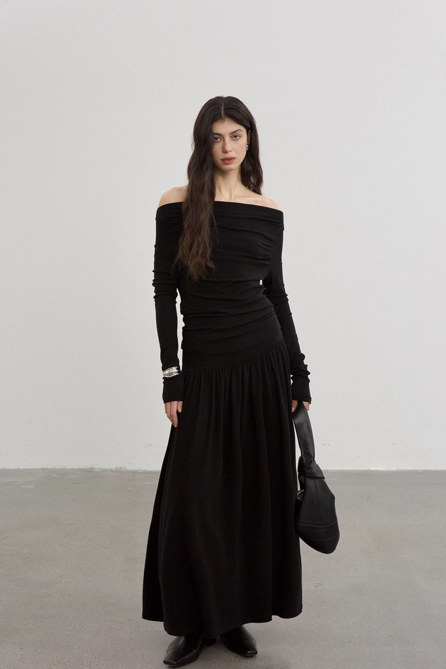 Modern flow dress